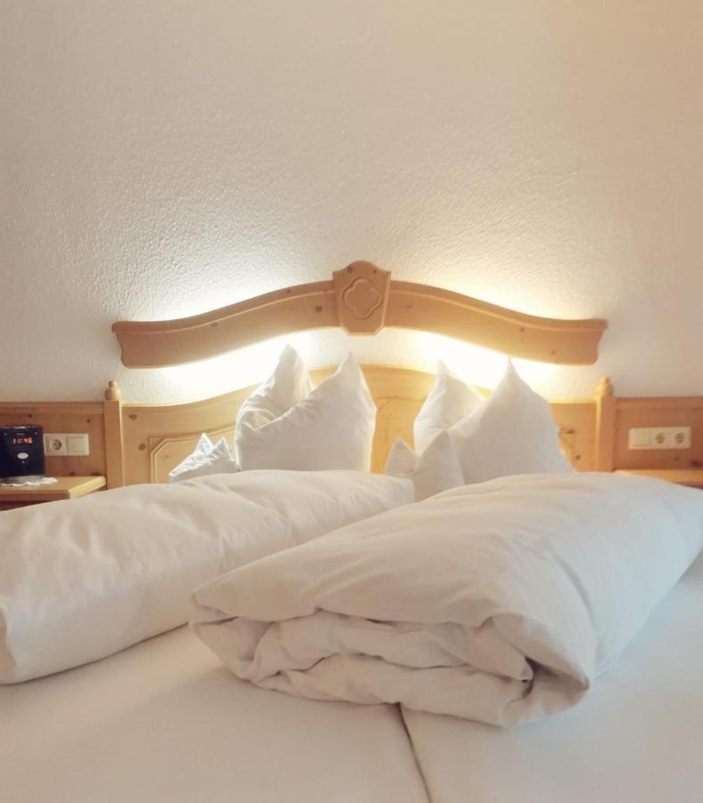 Hotel Dernbachtal Eksteriør billede